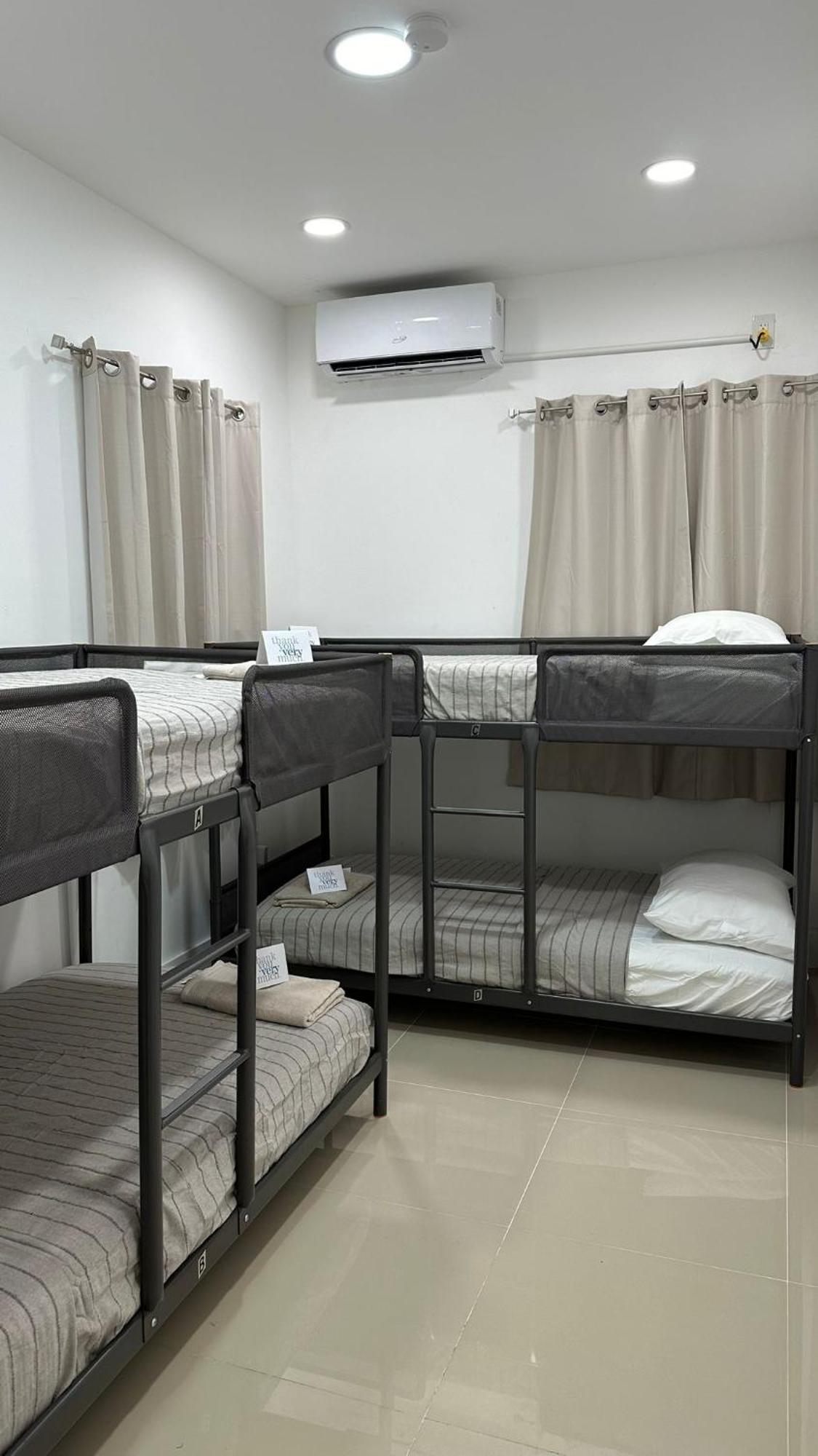 203 Miami Shared Rooms For Men Central Comfortable, Affordable Exterior foto